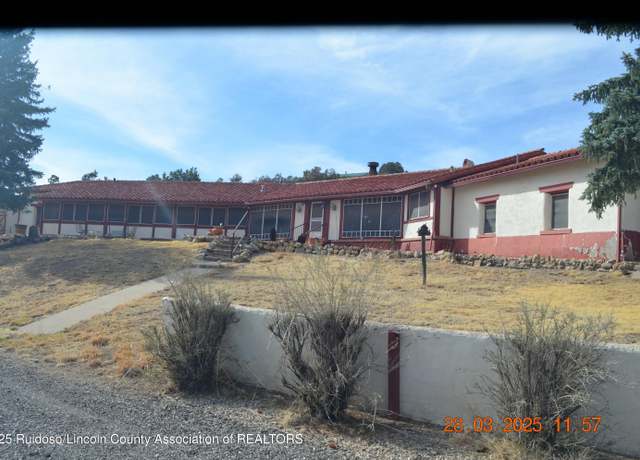 Property at 302 Parker Rd, Ruidoso Downs, NM 88346, 3 beds, 2 baths