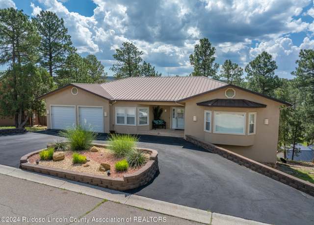 Property at 107 Pat Thompson Ct, Ruidoso, NM 88345, 3 beds, 2.5 baths