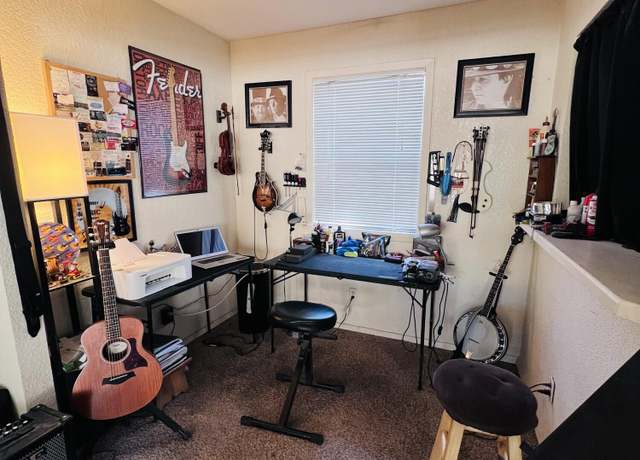 Property at 99 Camelot Dr, Ruidoso, NM 88345, 1 bed, 1 bath