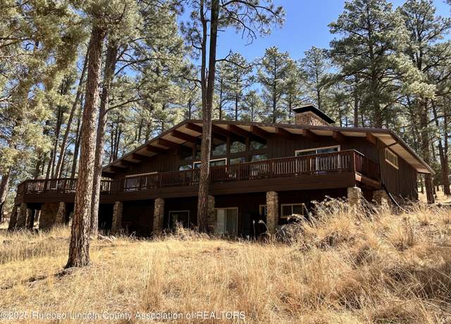 Property at 407 High Loop Dr, Ruidoso, NM 88345, 4 beds, 4.5 baths