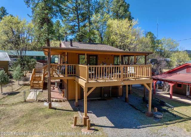 Property at 403 Wingfield St, Ruidoso, NM 88345, 2 beds, 2.5 baths