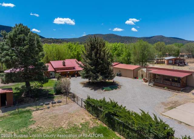 Property at 112 Highlands Ln, Ruidoso Downs, NM 88346, 4 beds, 4 baths