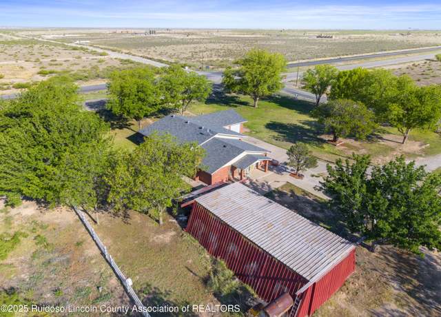 Property at 1 E Kincaid Rd, Artesia, NM 88210, 3 beds, 3 baths