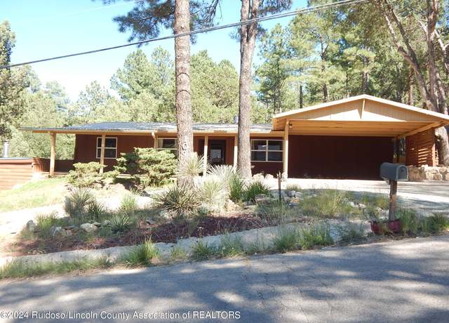 Property at 109 High Loop Dr, Ruidoso, NM 88345, 3 beds, 2 baths