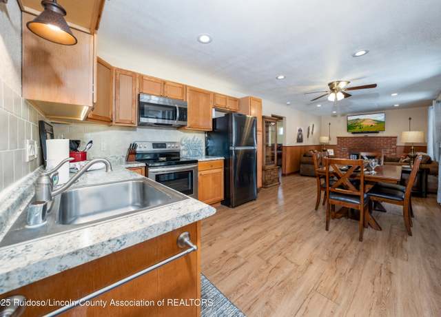 Property at 303 South St, Ruidoso, NM 88345, 3 beds, 2 baths
