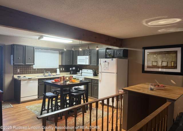 Property at 1042 Mechem Dr #1, Ruidoso, NM 88345, 3 beds, 2.5 baths
