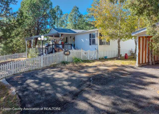 Property at 405 College Dr, Ruidoso, NM 88345, 3 beds, 2 baths