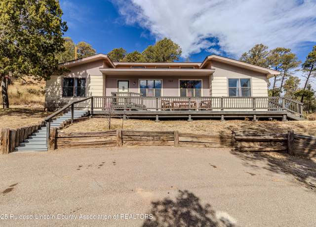 Property at 202 Warwick Dr, Ruidoso, NM 88345, 3 beds, 2 baths