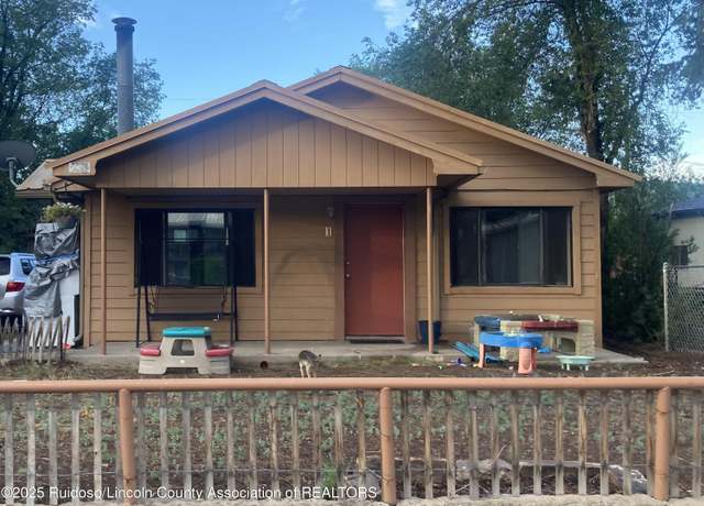 Property at 433 W Second St N Unit 1&2, Capitan, NM 88316, 3 beds, 2 baths