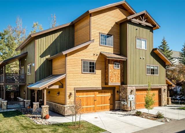 Property at 459 Willett Heights Ct, Steamboat Springs, CO 80487, 4 beds, 3.5 baths