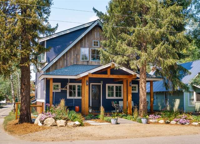 Property at 331 6th St, Steamboat Springs, CO 80487, 4 beds, 3.5 baths