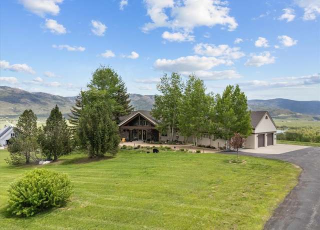 Property at 35030 Country Green Rd, Steamboat Springs, CO 80487, 4 beds, 3.5 baths