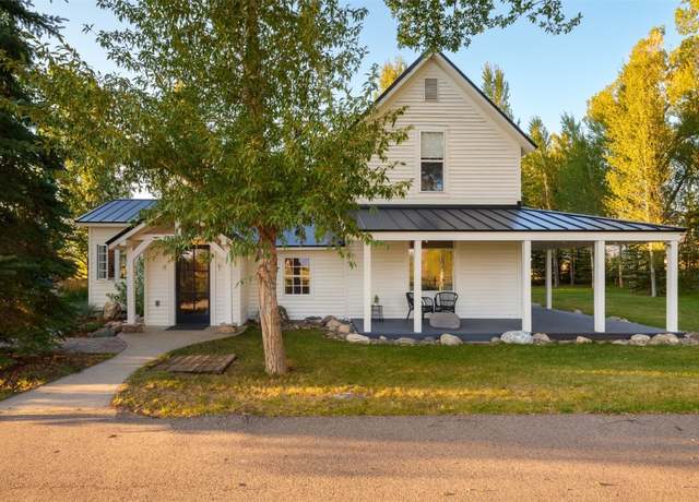 Property at 31900 County Road 22 Unit A&B, Steamboat Springs, CO 80487, 4 beds, 3.5 baths