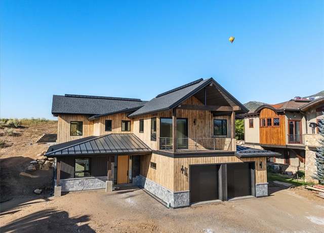 Property at 2085 Trollhaugen Ln, Steamboat Springs, CO 80487, 3 beds, 3.5 baths