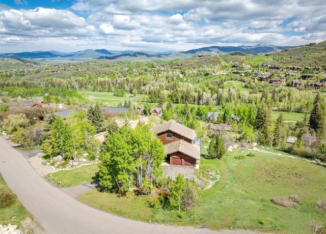 Property at 2280 Clubhouse Dr, Steamboat Springs, CO 80487, 4 beds, 4.5 baths