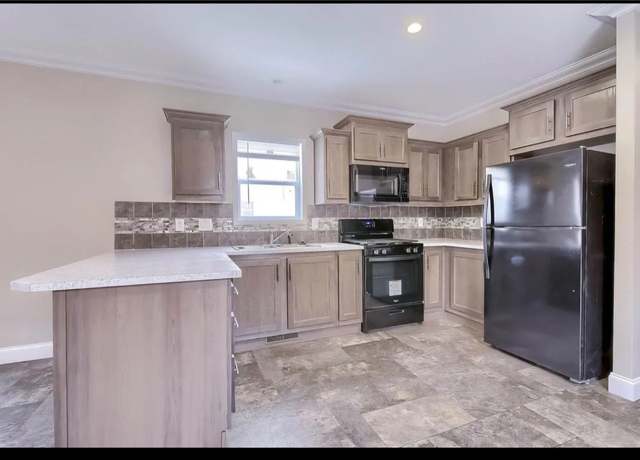 Property at 847 Airport Road Space #22 Rd, Breckenridge, CO 80424, 2 beds, 2 baths