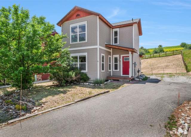 Property at 2981 Abbey Rd, Steamboat Springs, CO 80487, 2 beds, 1.5 baths