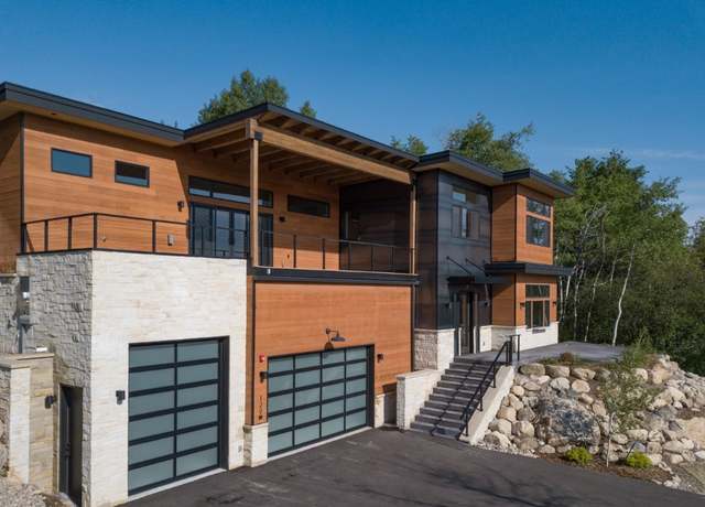 Property at 120 Alpine Dr, Steamboat Springs, CO 80487, 5 beds, 4.5 baths