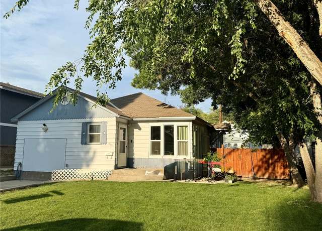 Property at 635 School St, Craig, CO 81625, 2 beds, 2 baths