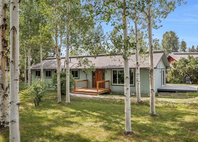 Property at 40570 Steamboat Drive Dr, Steamboat Springs, CO 80487, 3 beds, 2 baths