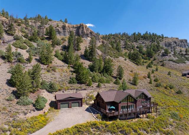 Property at 380 Darby Dr, Silverthorne, CO 80498, 6 beds, 5.5 baths