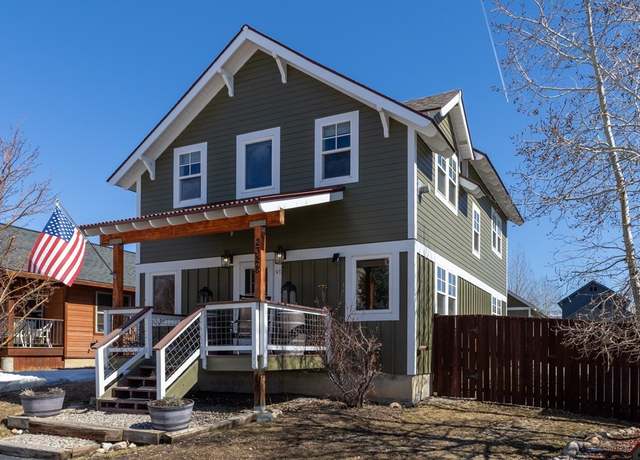 Property at 2328 Penny Ln, Steamboat Springs, CO 80487, 4 beds, 2.5 baths