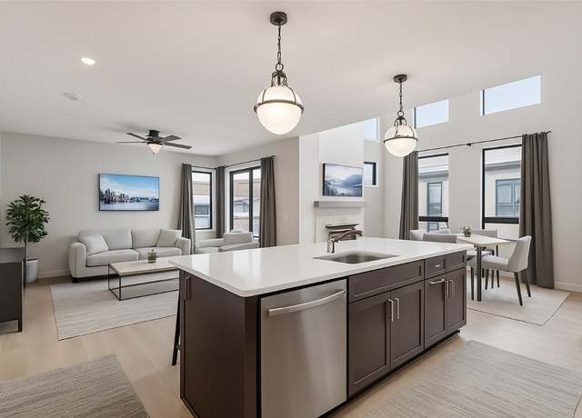 Property at 75 W 4th St Unit 304W, Silverthorne, CO 80498, 2 beds, 2 baths