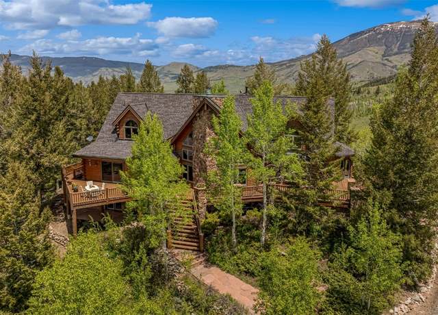 Property at 2244 Johnson Rd, Silverthorne, CO 80498, 5 beds, 4.5 baths
