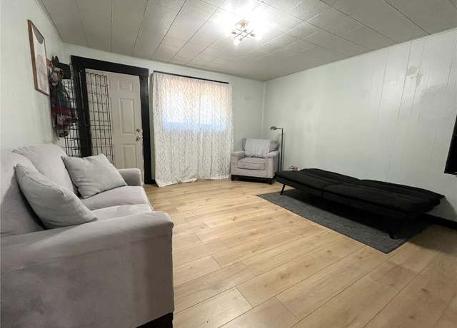 Property at 205 Arthur Ave, Oak Creek, CO 80467, 1 bed, 1 bath