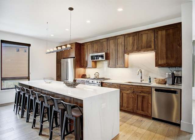 Property at 1100 Blue River Pkwy #102, Silverthorne, CO 80498, 3 beds, 2.5 baths