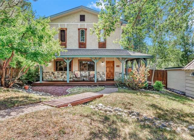 Property at 424 3rd St, Steamboat Springs, CO 80477, 4 beds, 3.5 baths