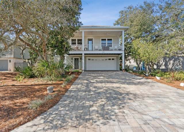Property at 2601 1st Ave, Fernandina Beach, FL 32034, 3 beds, 3 baths