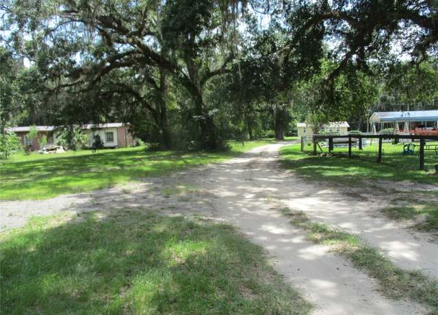 Property at 58507 Seal Ln, Hilliard, FL 32046