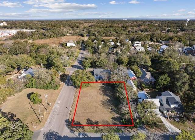 Property at 332 N 3rd St, Fernandina Beach, FL 32034