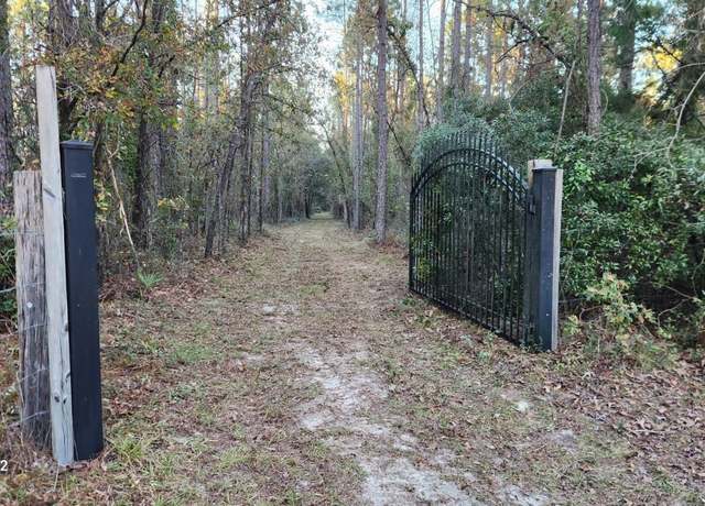 Property at 29077 Yellow Oak Ct, Hilliard, FL 32046