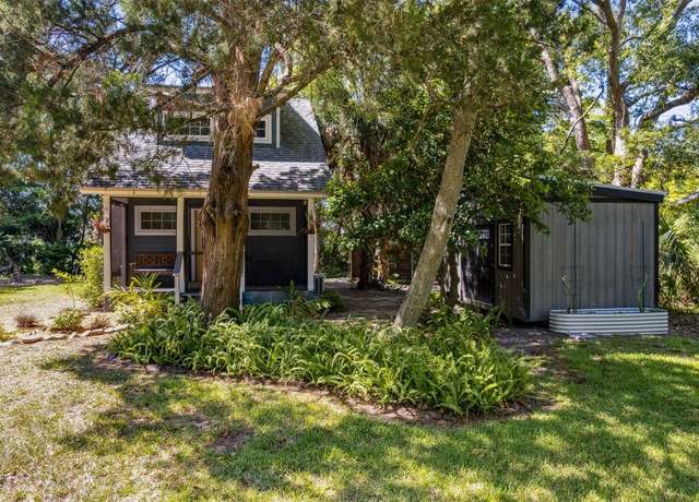 Property at 414 Cashen Rd, Fernandina Beach, FL 32034, 1 bed, 1 bath