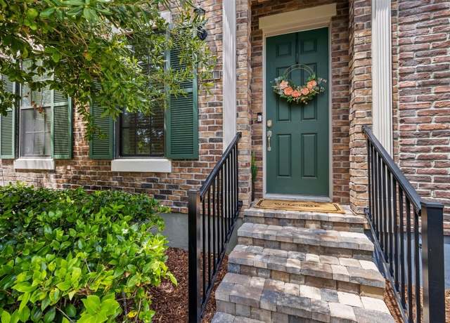 Property at 241 Beech St, Fernandina Beach, FL 32034, 3 beds, 2.5 baths