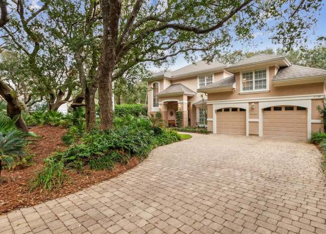 Property at 5164 Village Way, Fernandina Beach, FL 32034, 4 beds, 3.5 baths