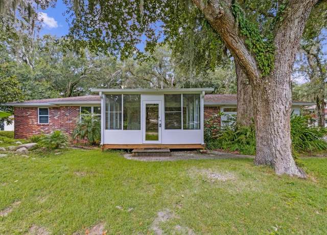 Property at 2441 Amelia Rd, Fernandina Beach, FL 32034, 4 beds, 3 baths