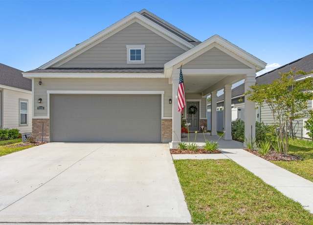 Property at 95358 Katherine St, Fernandina Beach, FL 32034, 4 beds, 3 baths