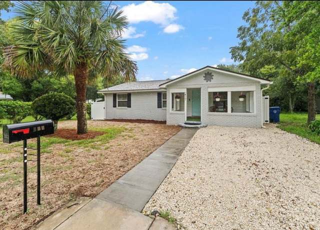 Property at 417 S 11th St, Fernandina Beach, FL 32034, 3 beds, 2 baths
