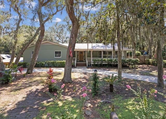 Property at 1612 Broome St, Fernandina Beach, FL 32034, 4 beds, 3 baths