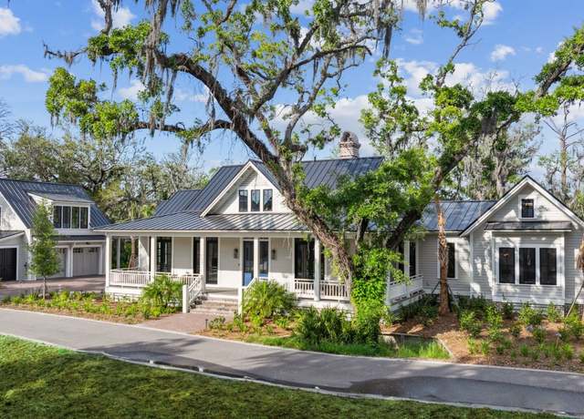 Property at 152 Crane Island Dr, Fernandina Beach, FL 32034, 5 beds, 4.5 baths