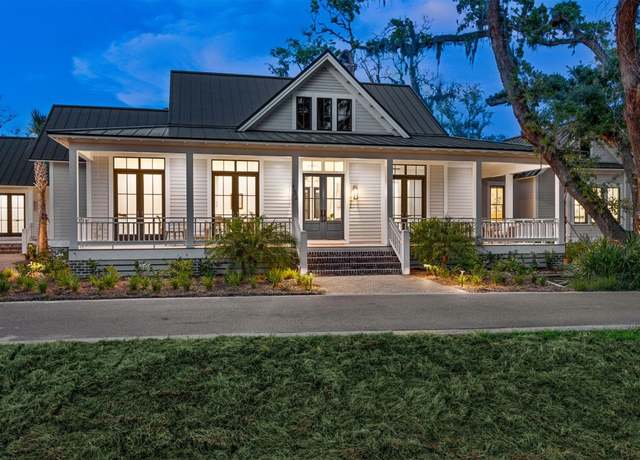 Property at 152 Crane Island Dr, Fernandina Beach, FL 32034, 5 beds, 4.5 baths
