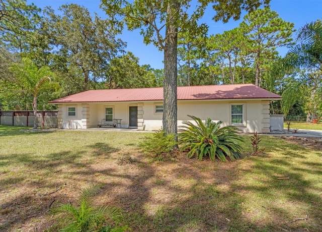 Property at 95053 Gerald Cir, Fernandina Beach, FL 32034, 3 beds, 2 baths