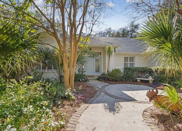 Property at 2650 Racheal Ave, Fernandina Beach, FL 32034, 3 beds, 2 baths