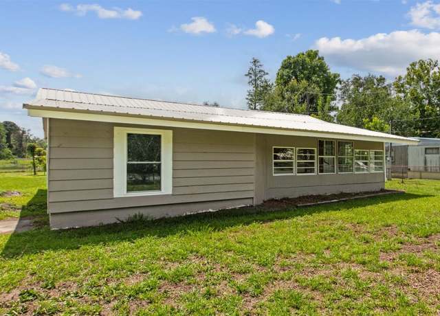 Property at 86160 Harry Green Rd, Yulee, FL 32097, 2 beds, 2 baths