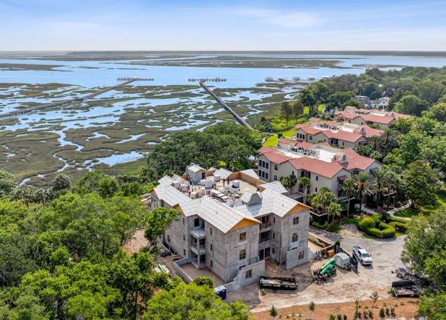 Property at 5065 First Coast Hwy Unit 102D, Fernandina Beach, FL 32034, 3 beds, 3.5 baths