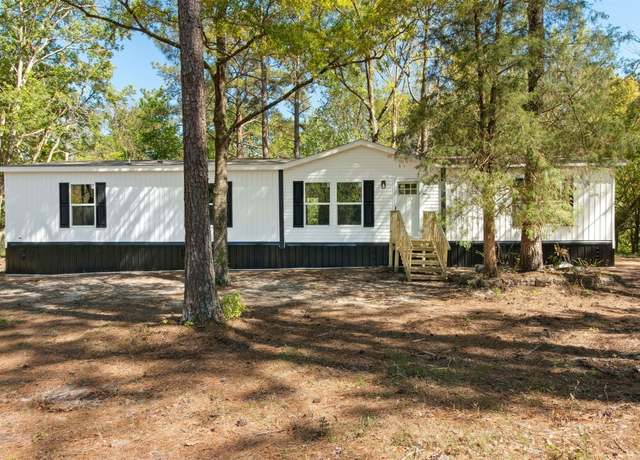 Property at 54178 Bea Rd, Callahan, FL 32011, 4 beds, 2 baths