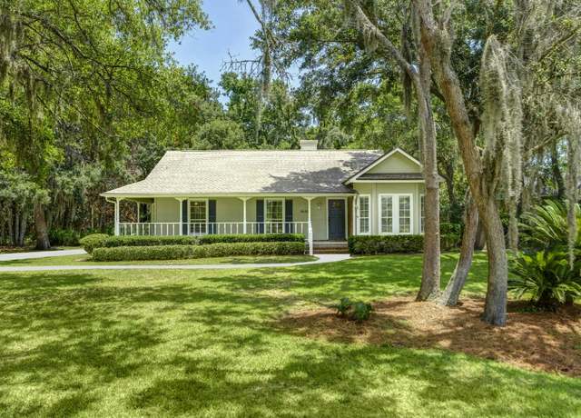 Property at 96302 Piney Island Dr, Fernandina Beach, FL 32034, 3 beds, 2.5 baths